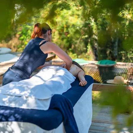 Luxe tent Somn'en Bulle Najac