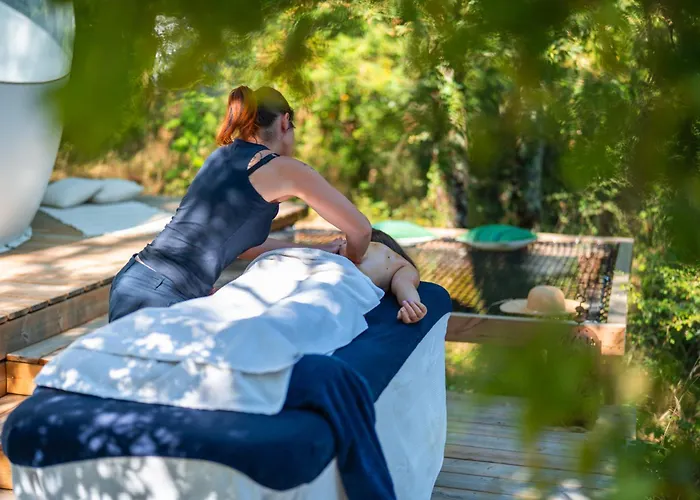 Luxe tent Somn'en Bulle Najac